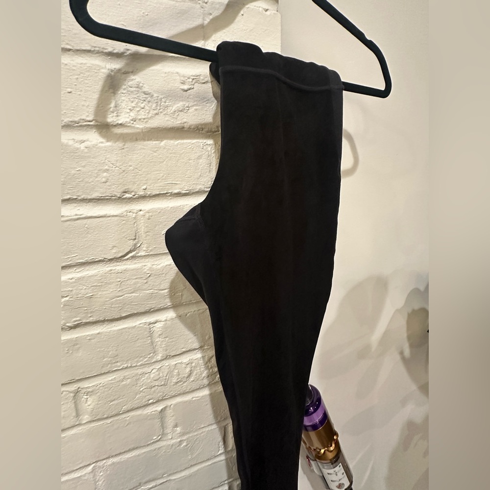 Athleta Front-Velvet Black Leggings
